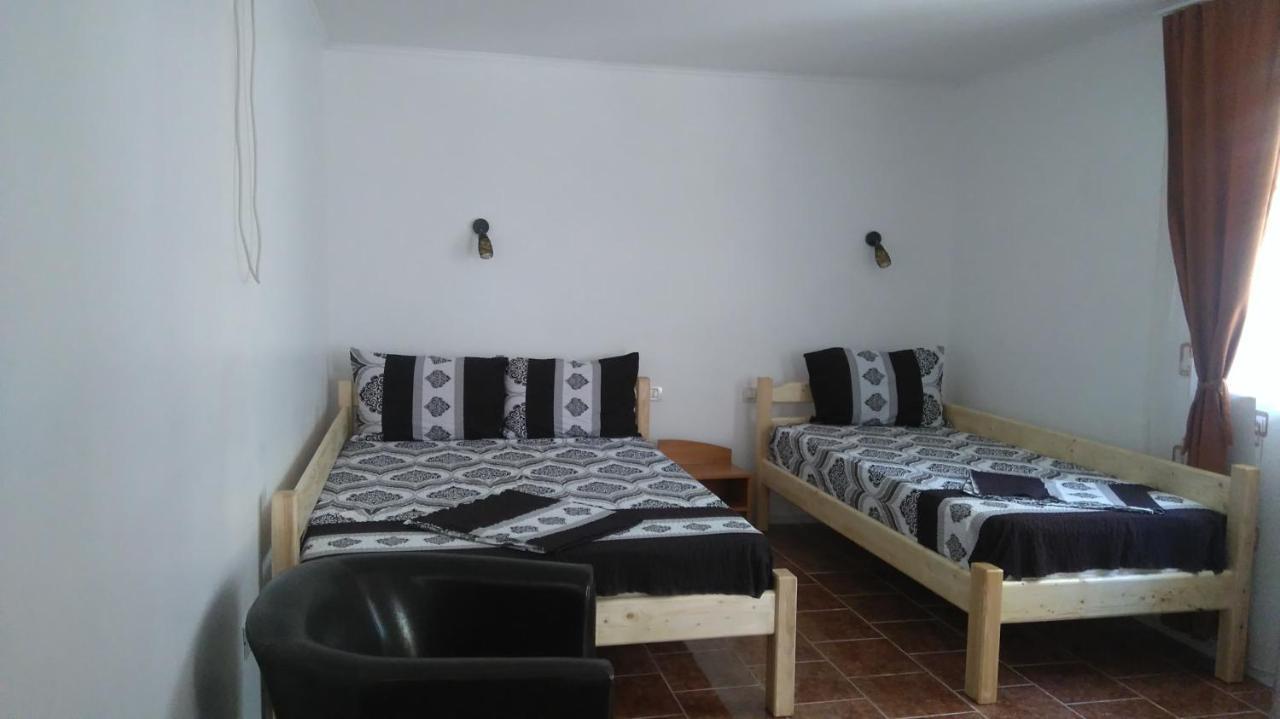 קוסטינסטי Zoi Residence מראה חיצוני תמונה