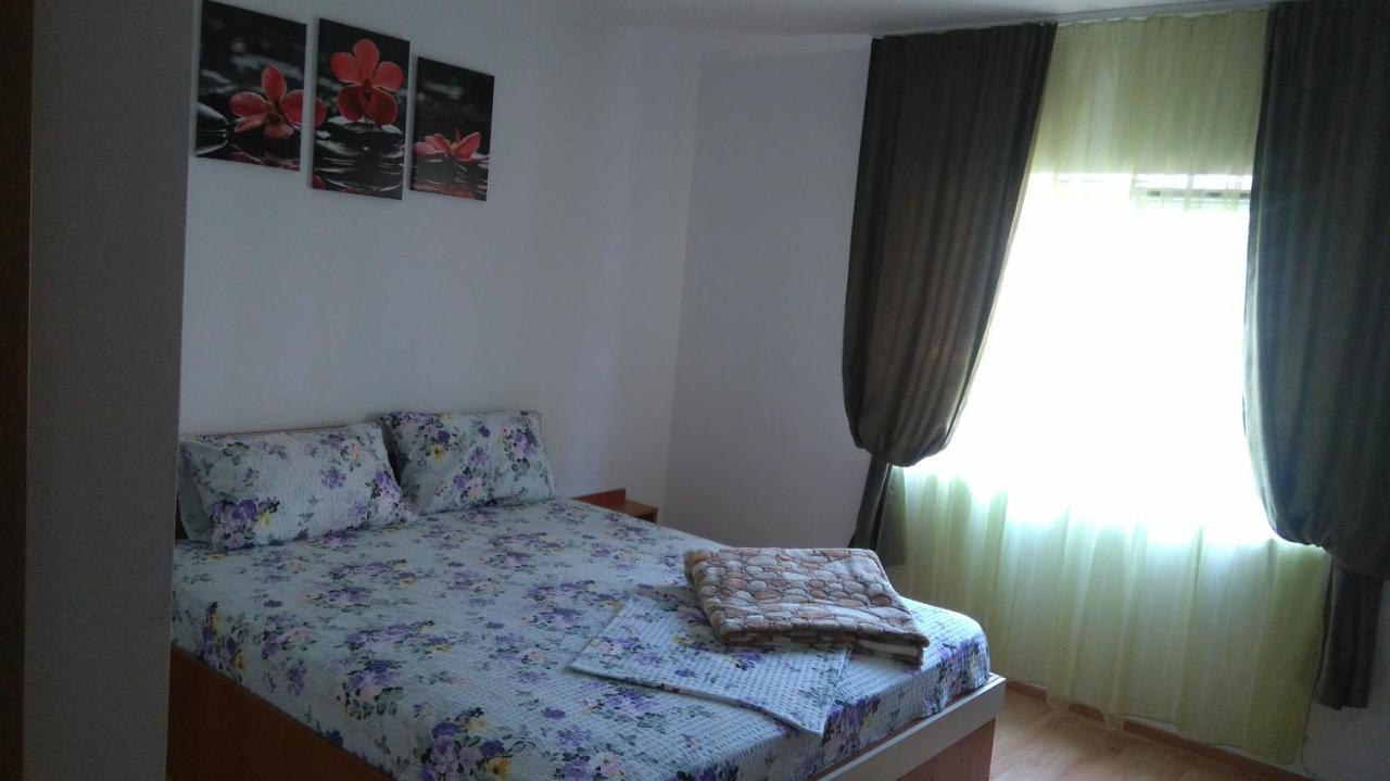 קוסטינסטי Zoi Residence מראה חיצוני תמונה